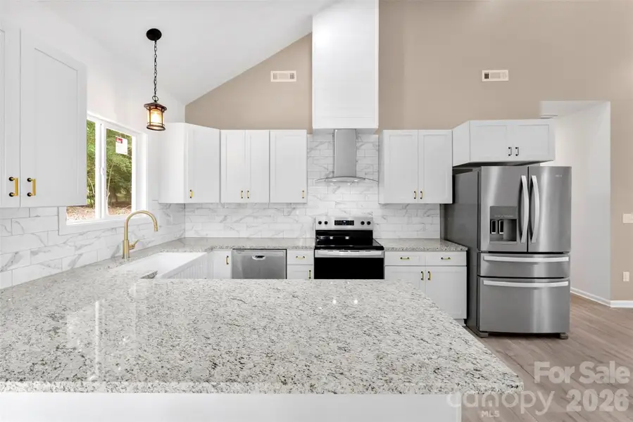 Furnished interior view inside a new home in , Shelby (Image 19).