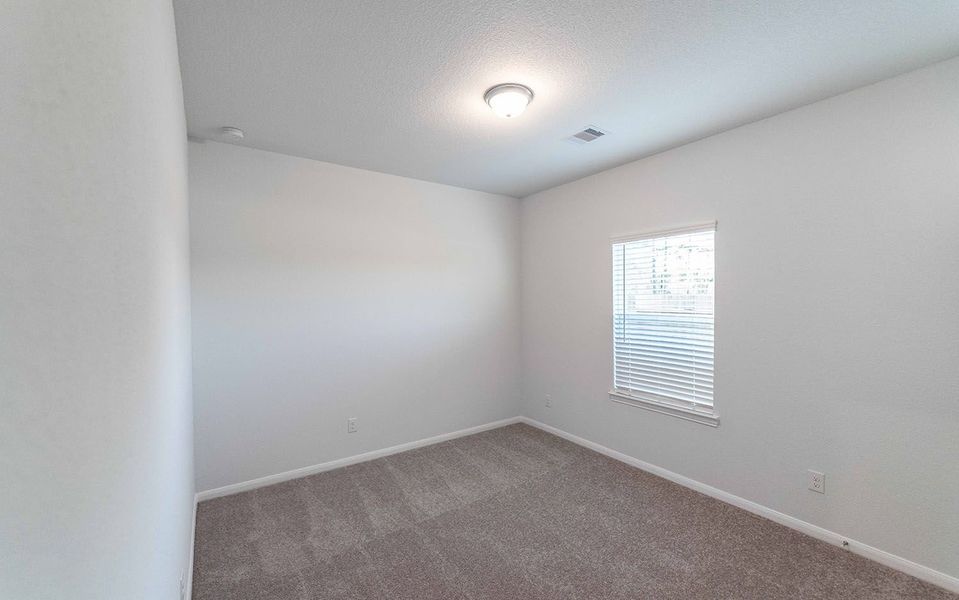 Spacious, unfurnished interior of a new home in Cielo, Conroe (Image 15).