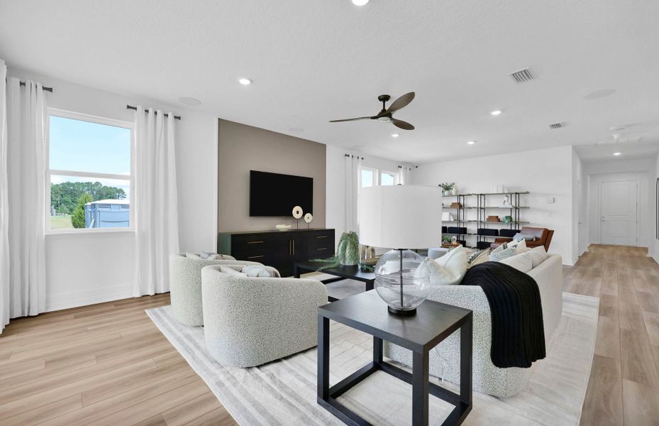 Furnished interior view inside a new home in Hyland Trail, Green Cove Springs (Image 11). Furnished interior view inside a new home in Hyland Trail, Green Cove Springs (Image 11).