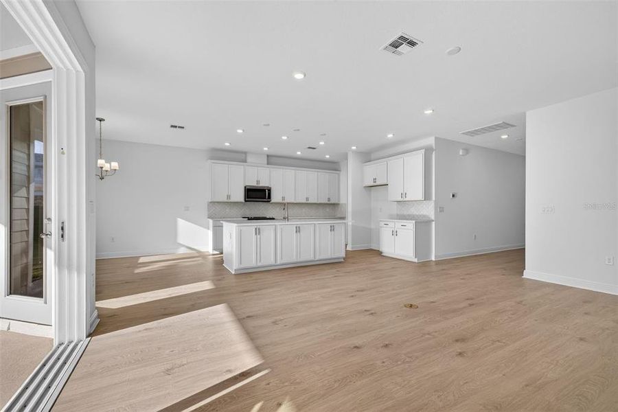 Spacious, unfurnished interior of a new home in Green Key Village, Lady Lake (Image 19). Spacious, unfurnished interior of a new home in Green Key Village, Lady Lake (Image 19).