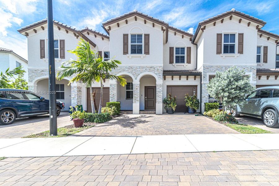 Image 24 of a home in . Image 24 of a home in .