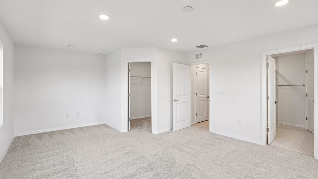 Furnished interior view inside a new home in Twin Oaks, Zephyrhills (Image 19).