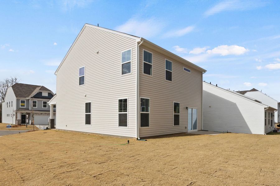 Exterior details and patio area of a home in Bellevue, Greenville (Image 19).