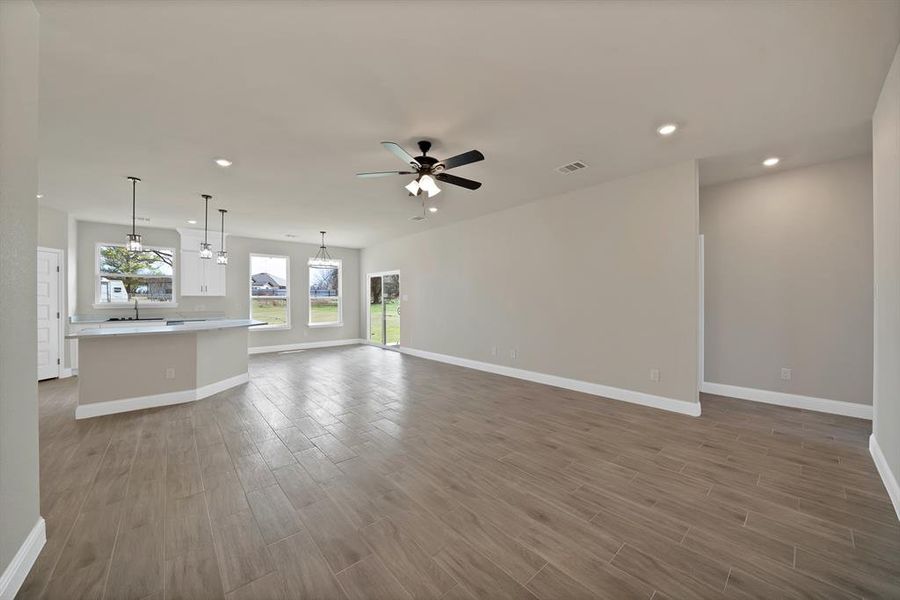 Spacious, unfurnished interior of a new home in , Runaway Bay (Image 24). Spacious, unfurnished interior of a new home in , Runaway Bay (Image 24).