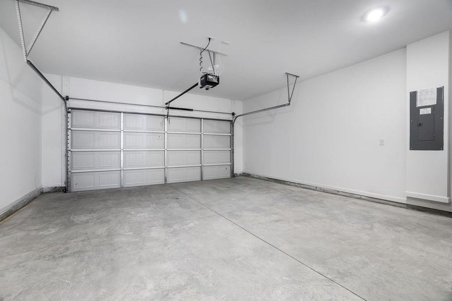 Spacious, unfurnished interior of a new home in Oakmead, Buford (Image 28). Spacious, unfurnished interior of a new home in Oakmead, Buford (Image 28).