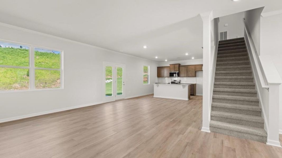 Spacious, unfurnished interior of a new home in Sheffield Highlands, Dallas (Image 20).