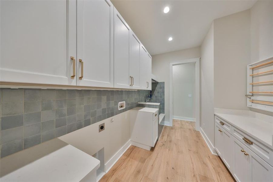 Image 69 of a home in .