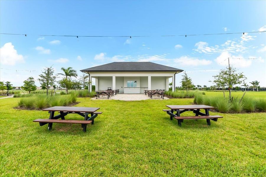 Community amenities in , Sarasota (Image 49).