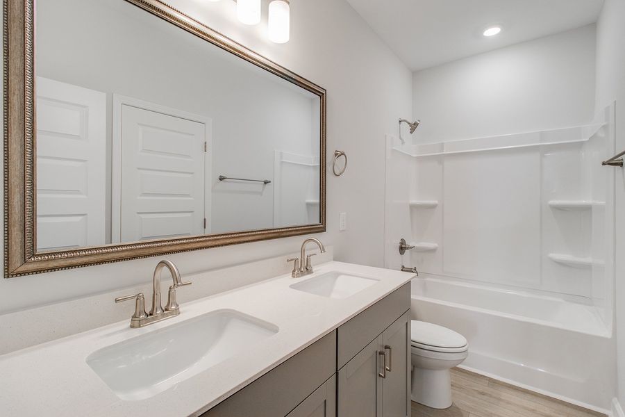 Furnished interior view inside a new home in Pebble Branch, Chapin (Image 12).