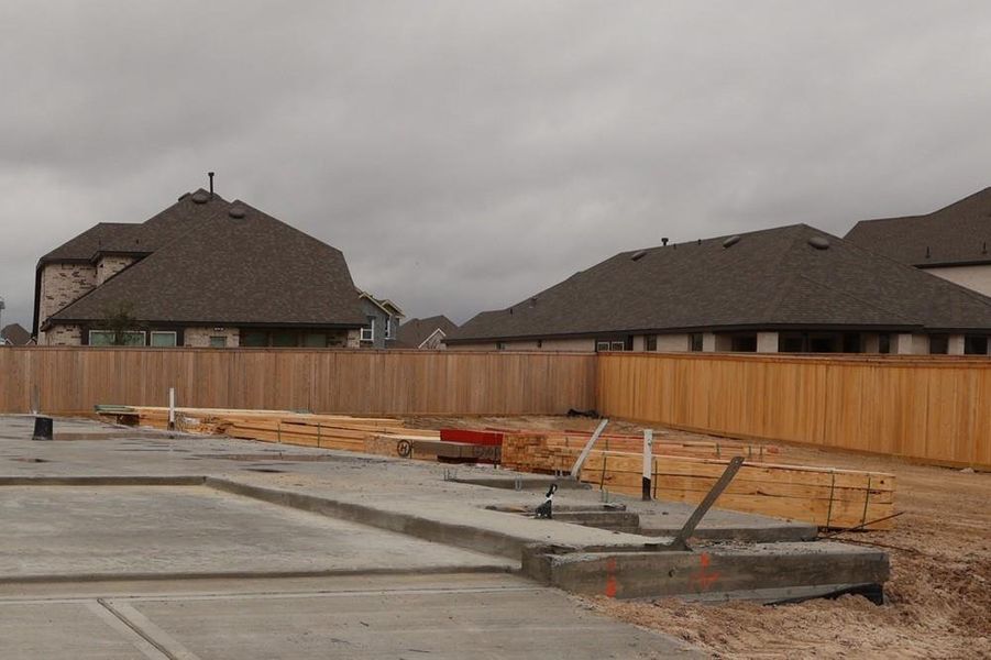 Every foundation at DWH is engineered and it’s inspected three times! We do not do “batch” testing. Rest easy knowing your foundation comes with a 10 year warranty. Every foundation at DWH is engineered and it’s inspected three times! We do not do “batch” testing. Rest easy knowing your foundation comes with a 10 year warranty.