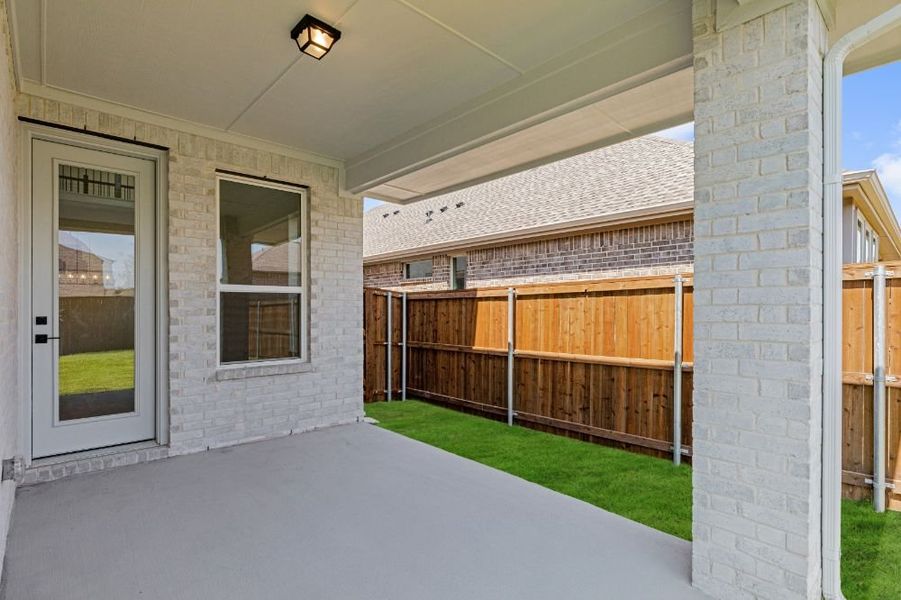 Representative exterior details of a home built from the San Marcos by UnionMain Homes in Elevon, Lavon (Image 24). Representative exterior details of a home built from the San Marcos by UnionMain Homes in Elevon, Lavon (Image 24).