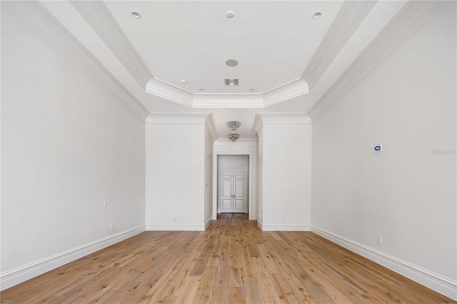 Spacious, unfurnished interior of a new home in , Ocala (Image 28).