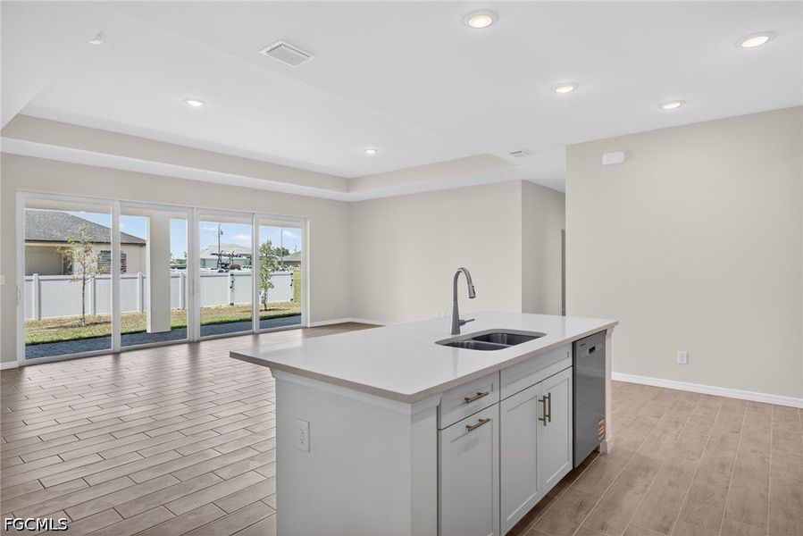 Image 29 of a home in Cape Coral.