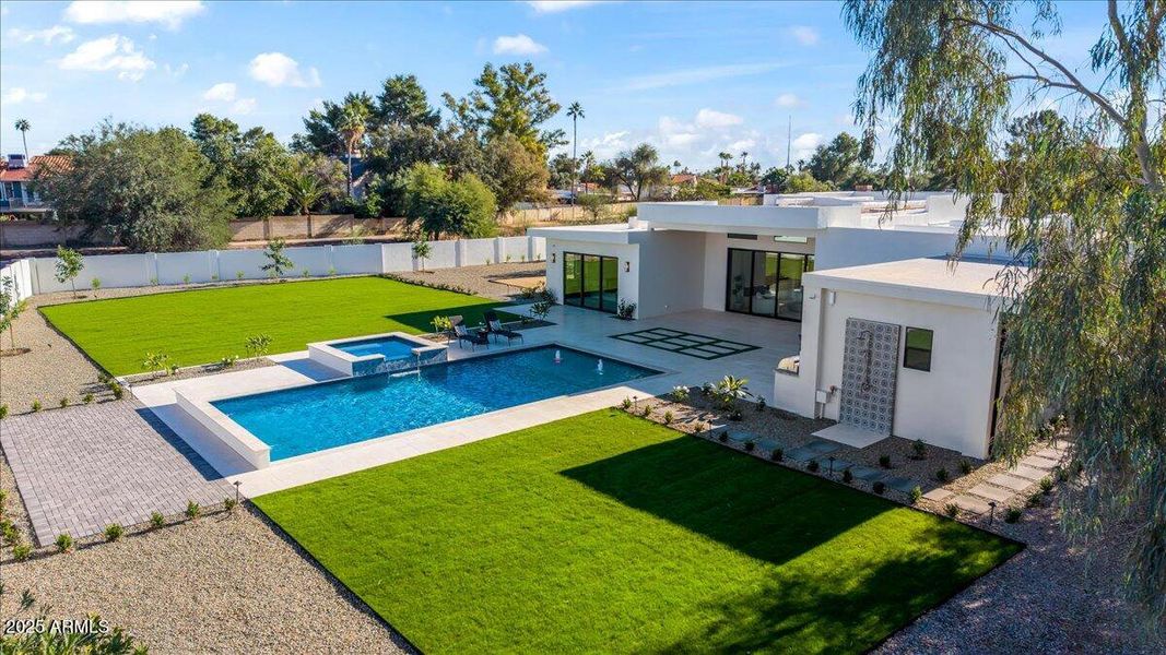 010-DJI_20251128143400_0017_D 010-DJI_20251128143400_0017_D