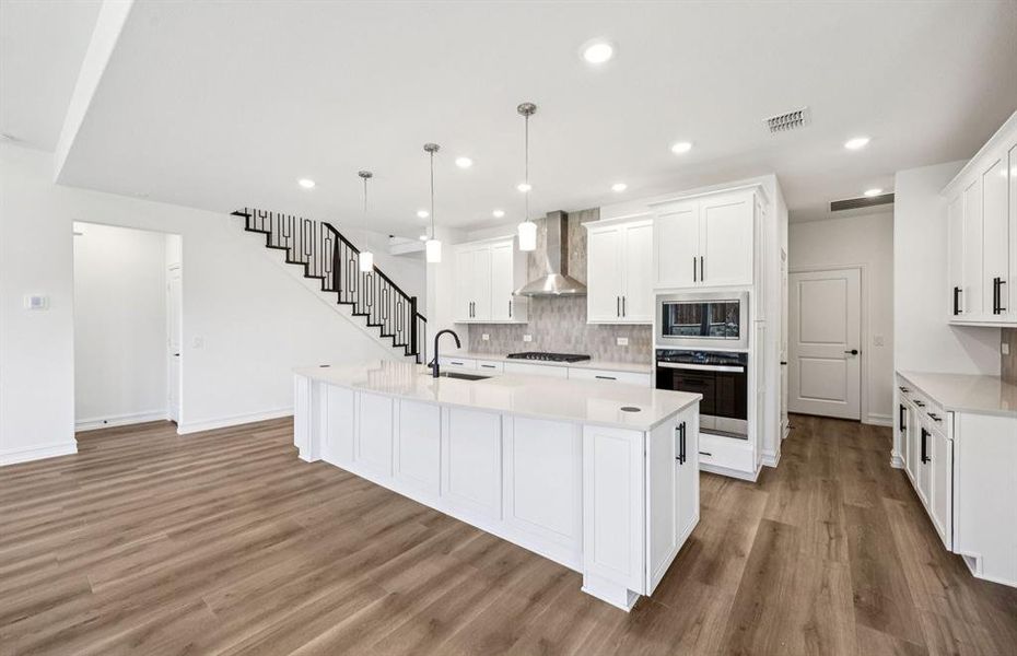 Abundant cabinet space in kitchen Abundant cabinet space in kitchen