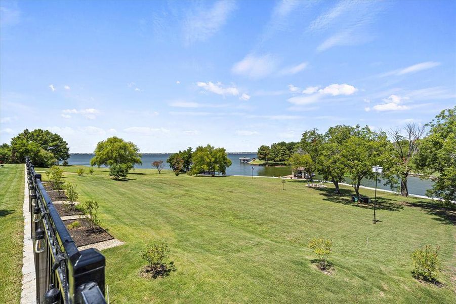 Image 37 of a home in .