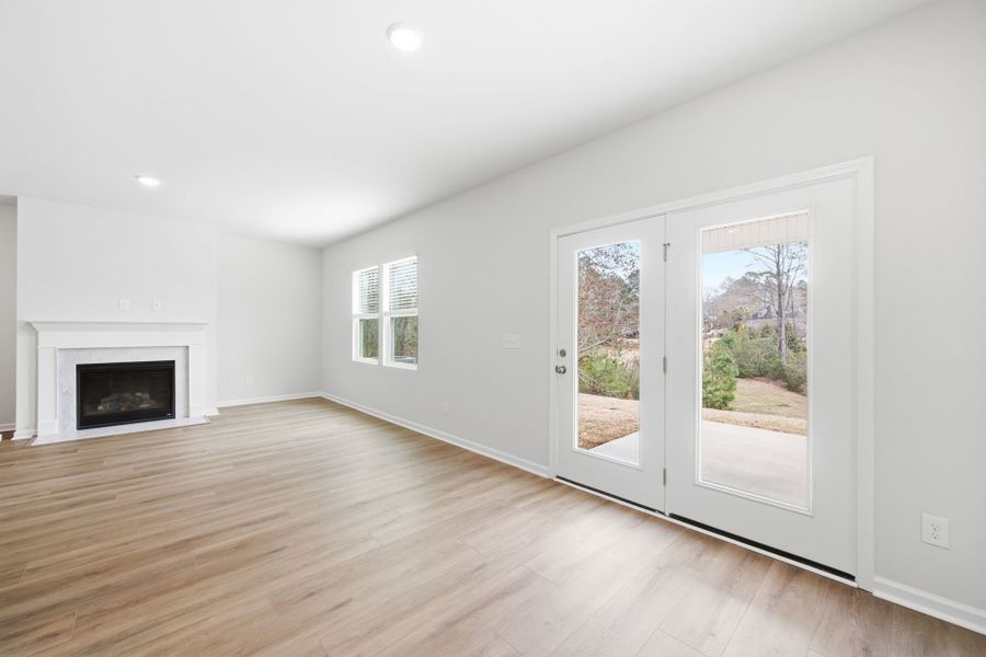 Spacious, unfurnished interior of a new home in Grand Arbor, Blythewood (Image 28).