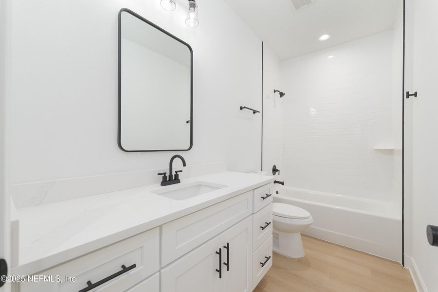 Furnished interior view inside a new home in , Keystone Heights (Image 8).