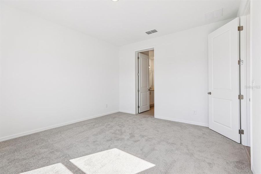 Spacious, unfurnished interior of a new home in Sunbrooke, St. Cloud (Image 28). Spacious, unfurnished interior of a new home in Sunbrooke, St. Cloud (Image 28).