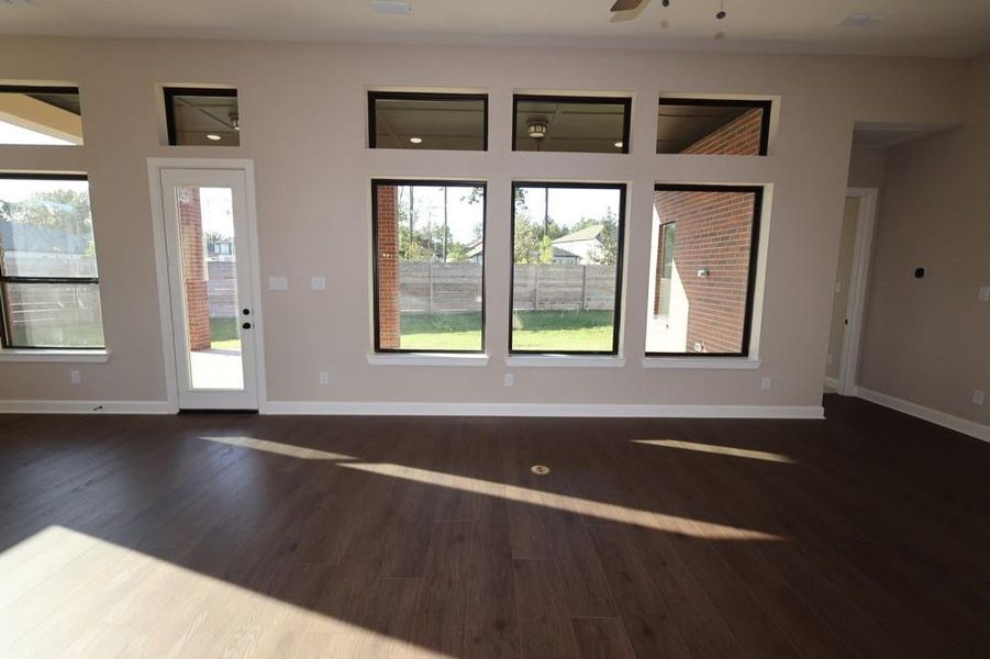 Spacious, unfurnished interior of a new home in ARTAVIA 65' Homesites, Conroe (Image 11). Spacious, unfurnished interior of a new home in ARTAVIA 65' Homesites, Conroe (Image 11).