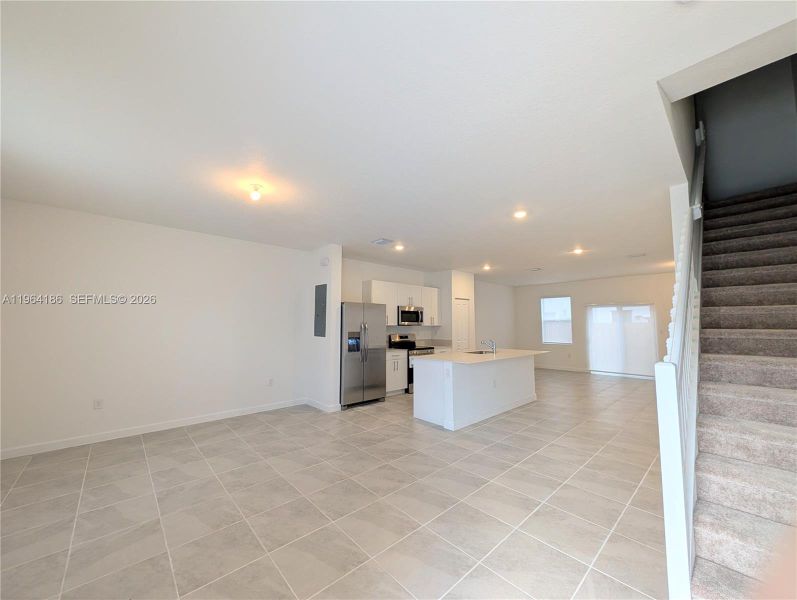 Image 38 of a home in .