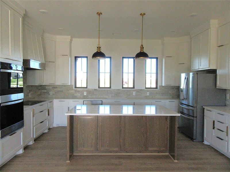 Furnished interior view inside a new home in , Crawford (Image 8).