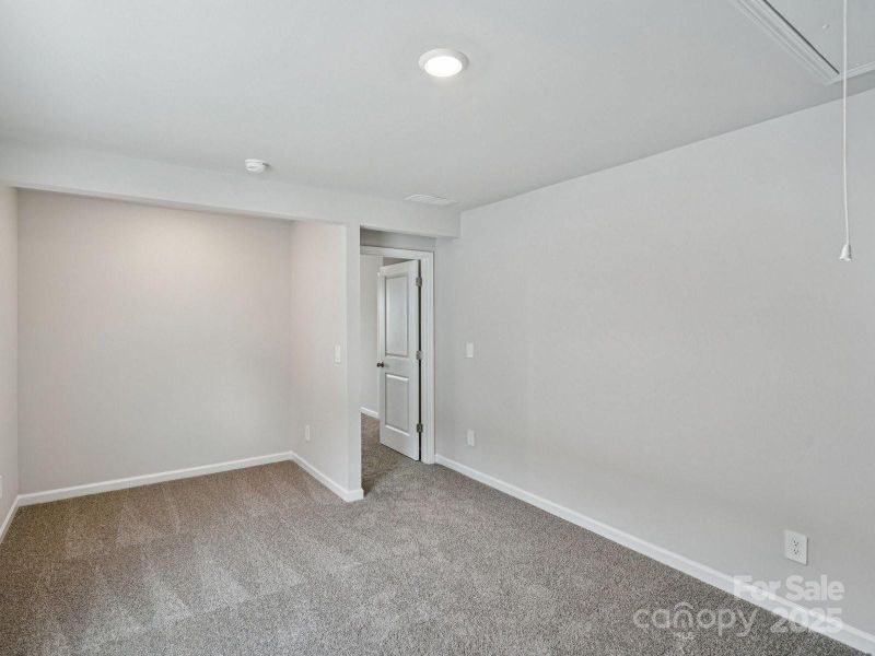 Photo is not of the actual home, but is an inspirational photo of builder’s model home and may depict options, furnishings, and/or decorator features that are not included