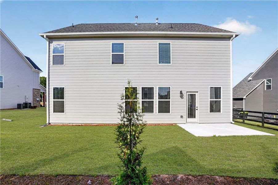 Exterior details and patio area of a home in , Villa Rica (Image 19).