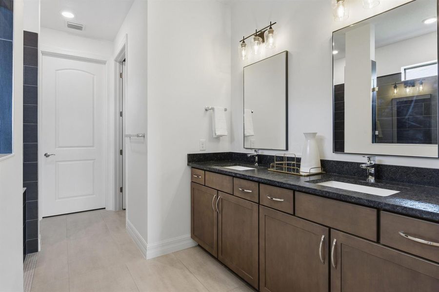 023-032-2370 Rollingwood ct-4200x2804 023-032-2370 Rollingwood ct-4200x2804