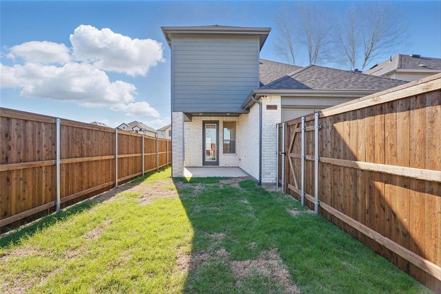 2836HollandCourtLNDNP022 2836HollandCourtLNDNP022