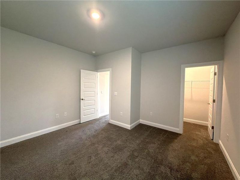 Spacious, unfurnished interior of a new home in Tuscany Hills, Douglasville (Image 28).
