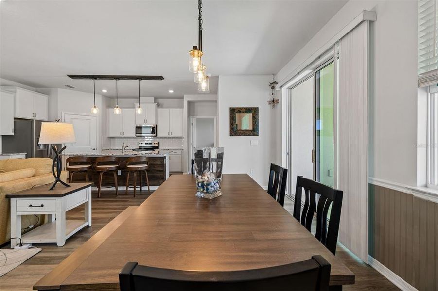 Furnished interior view inside a new home in Star Farms at Lakewood Ranch, Bradenton (Image 65).