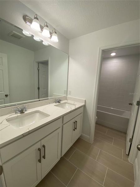 Furnished interior view inside a new home in Park View at the Hills, Minneola (Image 5).