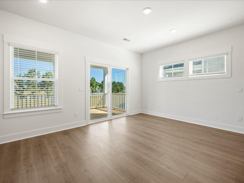 Spacious, unfurnished interior of a new home in The Coves at Lakes of Cane Bay, Summerville (Image 15). Spacious, unfurnished interior of a new home in The Coves at Lakes of Cane Bay, Summerville (Image 15).