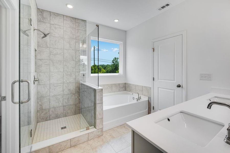 Furnished interior view inside a new home in Bennett Farm, Loganville (Image 6). Furnished interior view inside a new home in Bennett Farm, Loganville (Image 6).