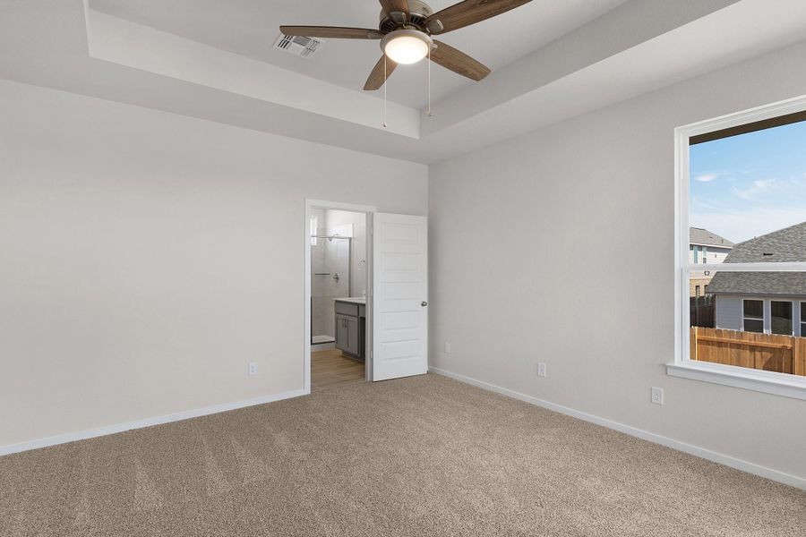 Spacious, unfurnished interior of a new home in Nolina, Georgetown (Image 32).