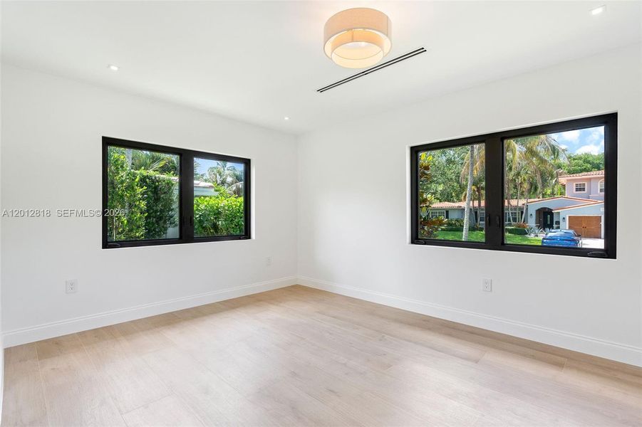 Spacious, unfurnished interior of a new home in , Coral Gables (Image 26). Spacious, unfurnished interior of a new home in , Coral Gables (Image 26).