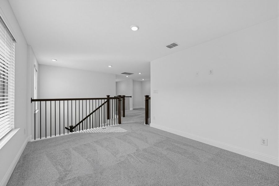 Spacious, unfurnished interior of a new home in The Ridge at Northlake, Northlake (Image 27). Spacious, unfurnished interior of a new home in The Ridge at Northlake, Northlake (Image 27).