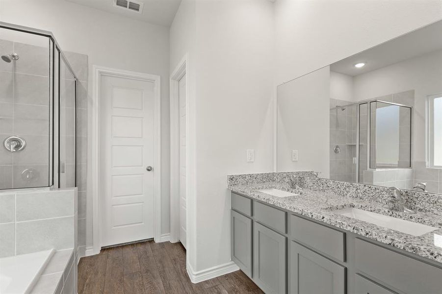 Furnished interior view inside a new home in Burgess Meadows, Cleburne (Image 6). Furnished interior view inside a new home in Burgess Meadows, Cleburne (Image 6).