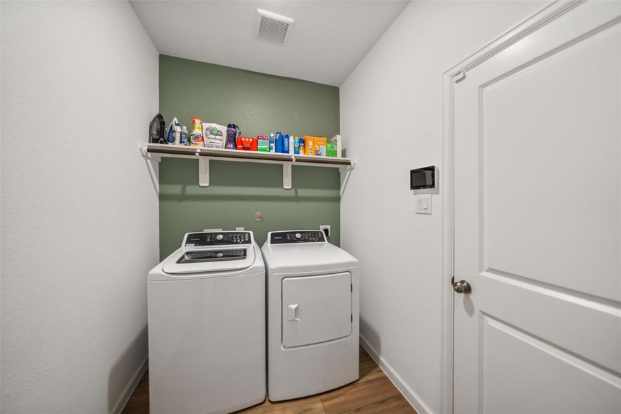 Furnished interior view inside a new home in Pomona, Manvel (Image 25).