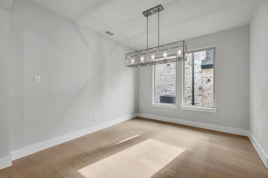 Spacious, unfurnished interior of a new home in Lilyana, Celina (Image 27).