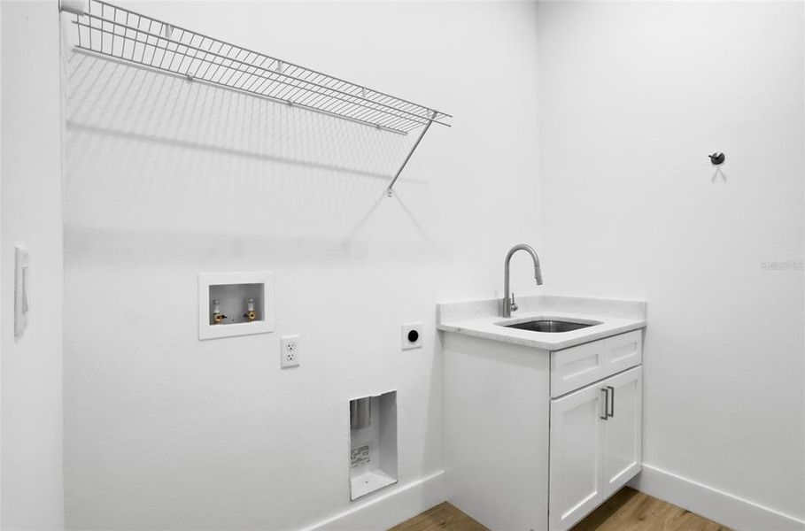 Image 36 of a home in .