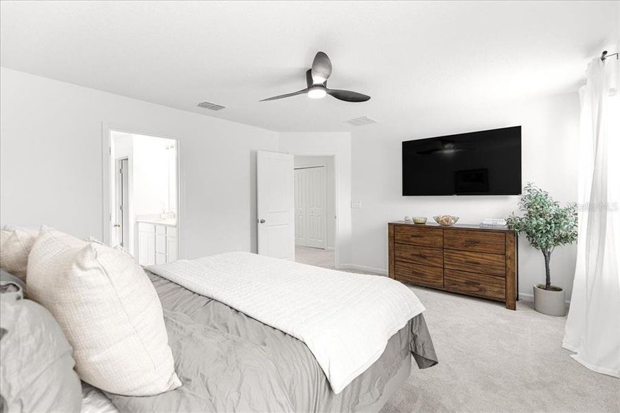 Furnished interior view inside a new home in Millwood: Millwood Estates - The Enclave, Ocala (Image 57). Furnished interior view inside a new home in Millwood: Millwood Estates - The Enclave, Ocala (Image 57).