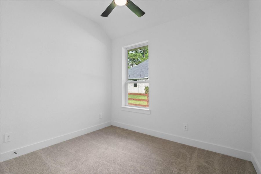 Spacious, unfurnished interior of a new home in Timber Hollow, Magnolia (Image 37).