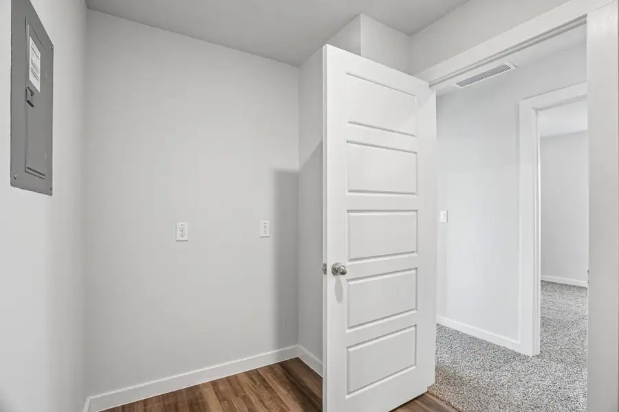 Spacious, unfurnished interior of a new home in The Meadows at Hunters Ranch, San Antonio (Image 41).