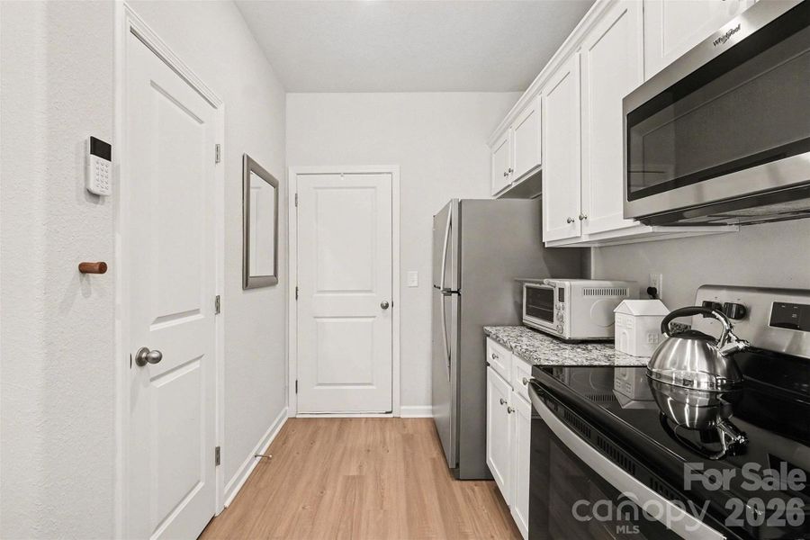 Furnished interior view inside a new home in , Gastonia (Image 16).