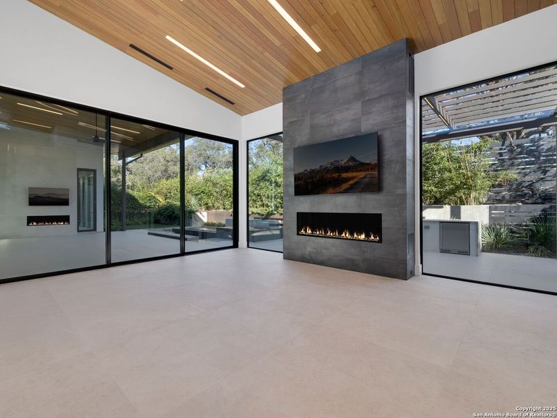 Image 58 of a home in .