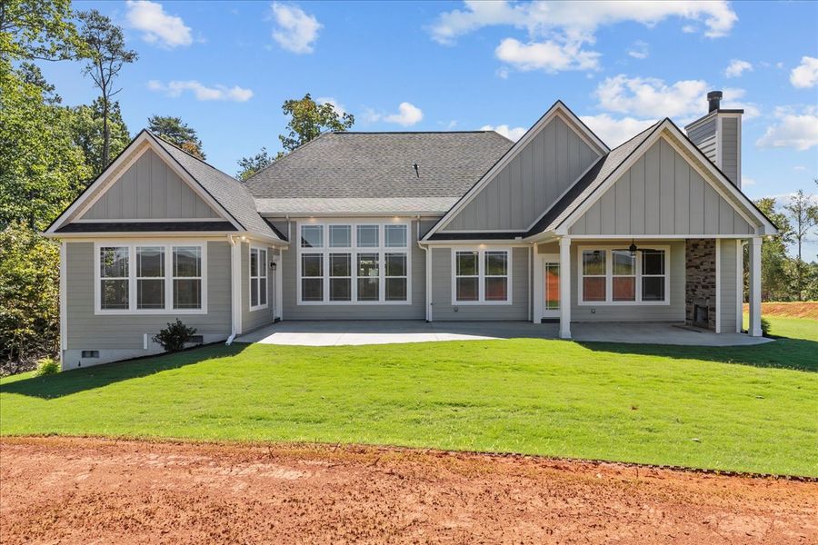 Representative exterior details of a home built from the Converse Elite by Enchanted Homes in Pointe Summit, Slater-Marietta (Image 36).