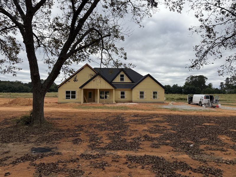 Image 4 of a home in Rover Roc Farms.
