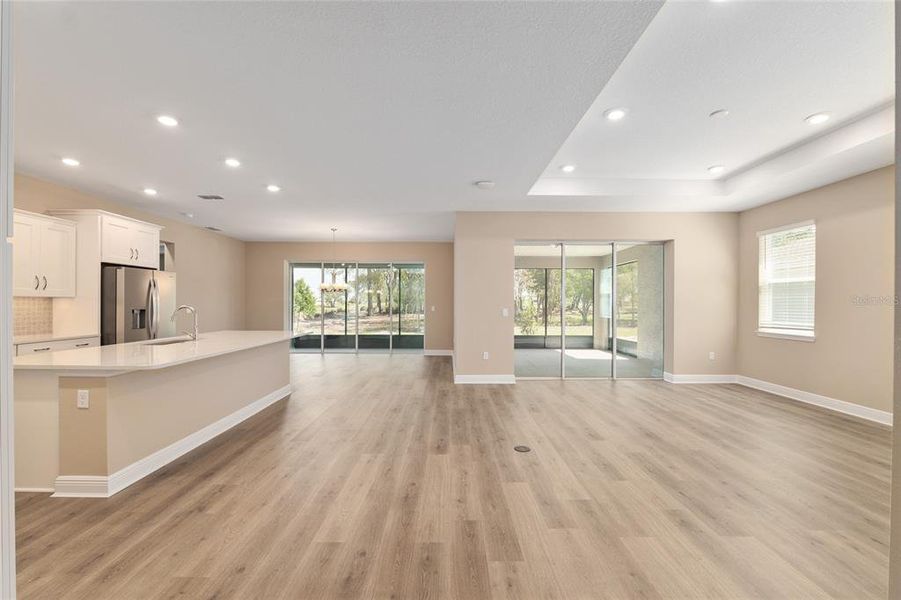 Spacious, unfurnished interior of a new home in , Ocala (Image 47).